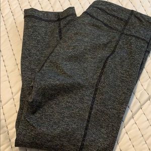 under armor cropped leggings